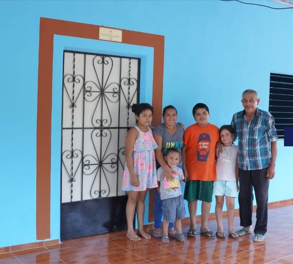Gobierno beneficia a más familias salvadoreñas con ley de regularización de lotes gobierno-beneficia-a-mas-familias-salvadorenas-con-ley-de-regularizacion-de-lotes